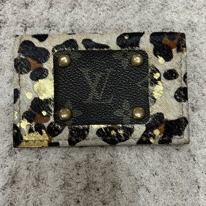 Keep it Gypsy Louis Vuitton Gold and Black Leopard Card Holder